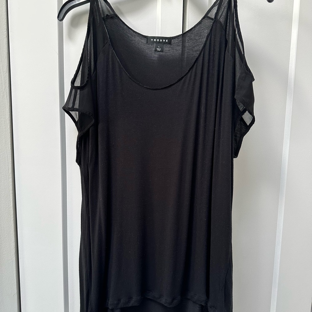Nordstrom Trouve Cold Shoulder Womens Top
